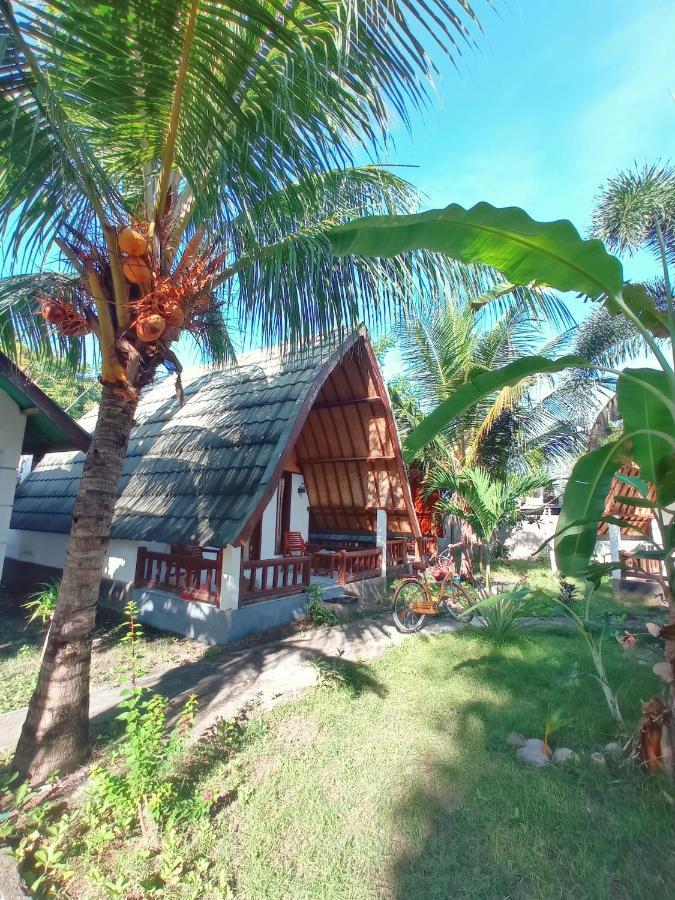 Follow The Rabbit Bungalow Gili Air Buitenkant foto